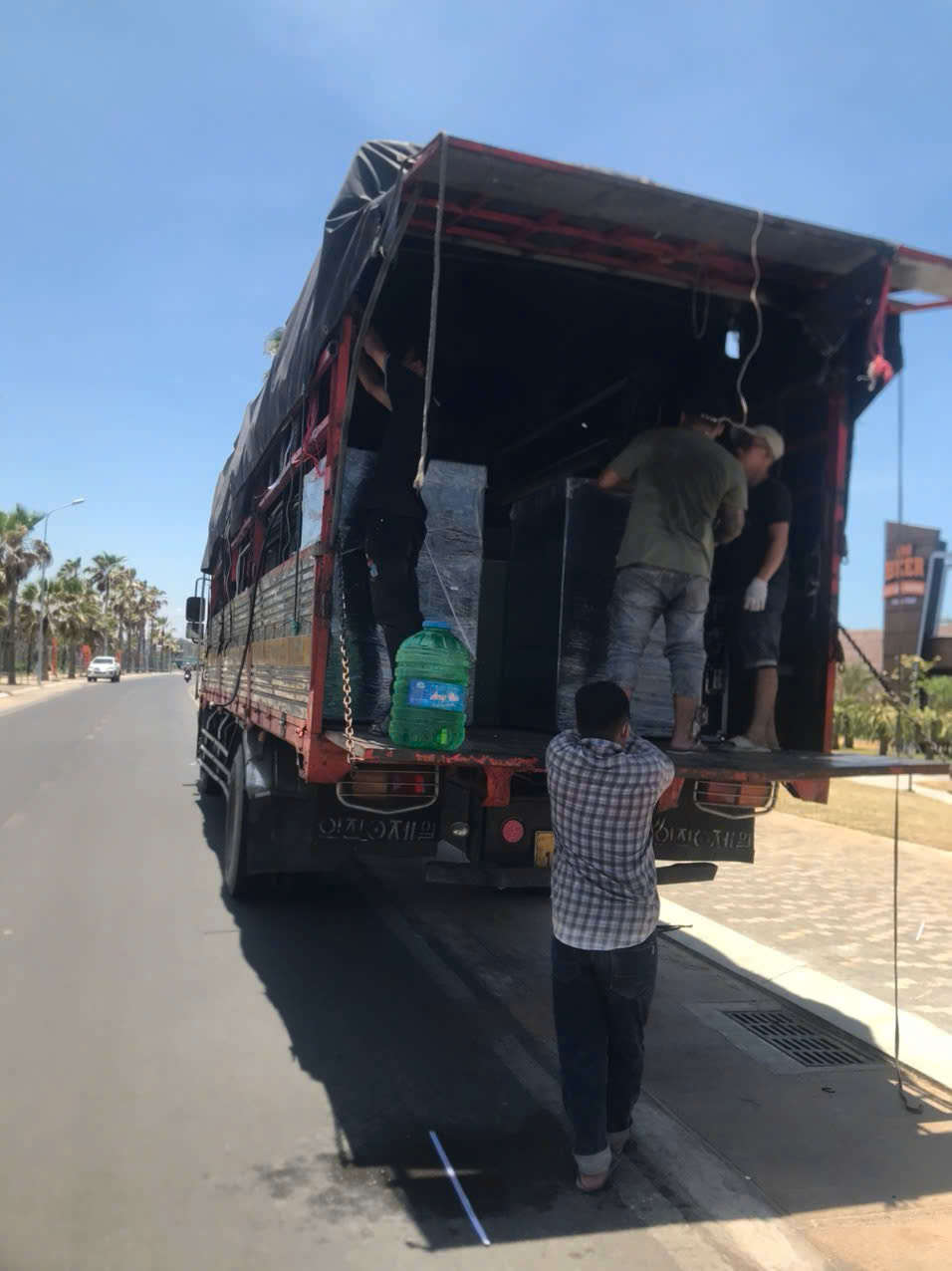 Chuyển kho xưởng chuyên nghiệp tại Long An