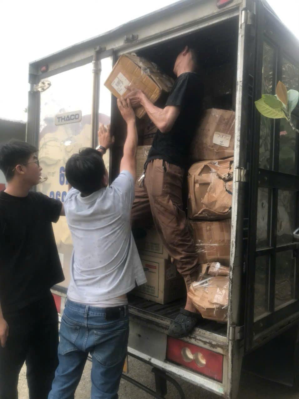 Dịch vụ bốc xếp kho bãi